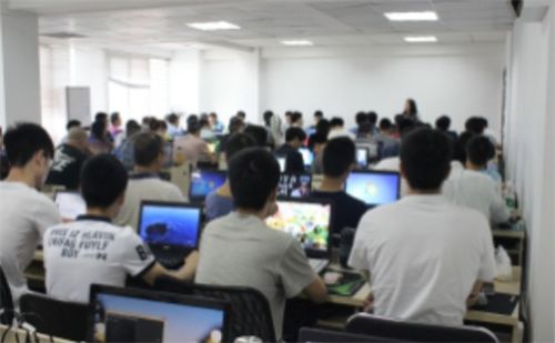 重慶兩江新區(qū)UI設(shè)計(jì)培訓(xùn) 場景教學(xué)法引領(lǐng)軟件開發(fā)新趨勢