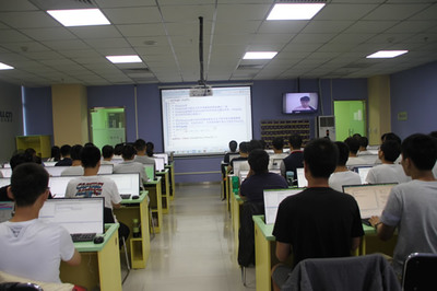 重慶軟件開發工程師培訓指南 機構、路徑與前景